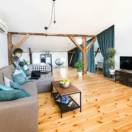 Apartment Cozy Mansard Old Town Aptartment, Ac Riga